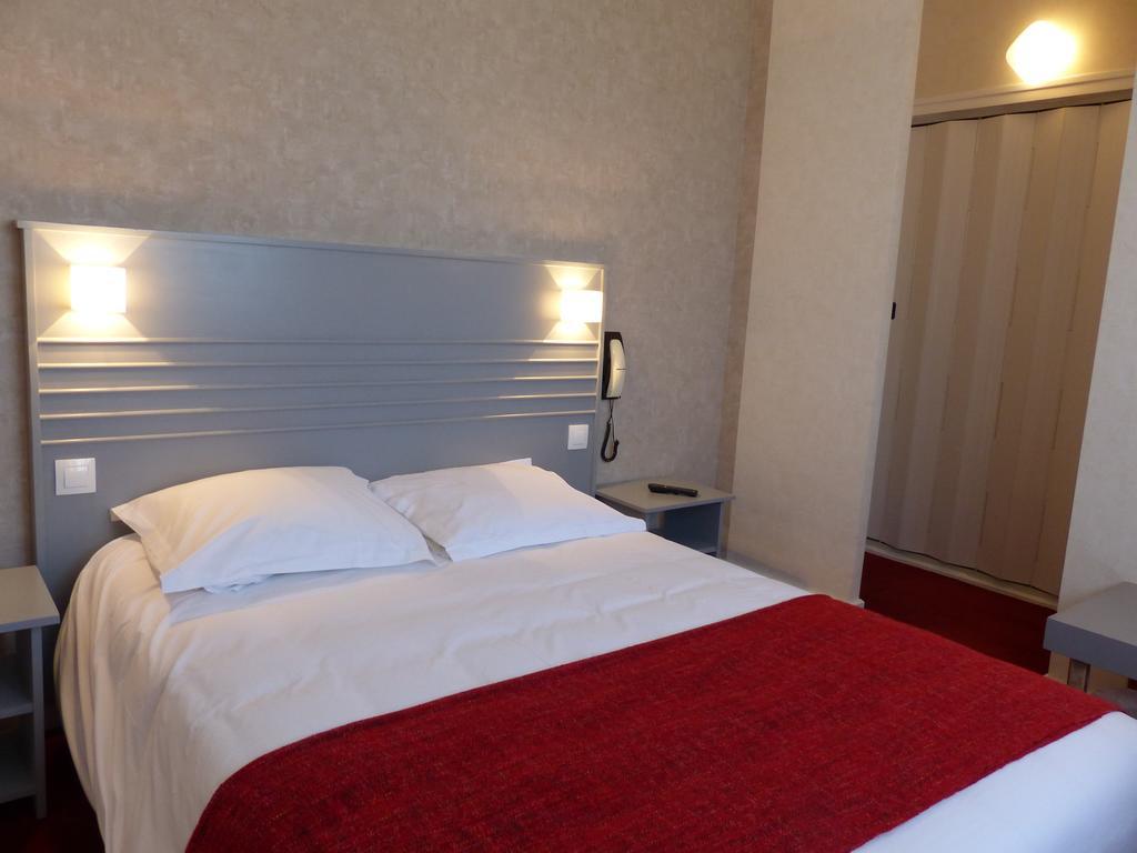 Hotel Le Roudou Fouesnant Δωμάτιο φωτογραφία